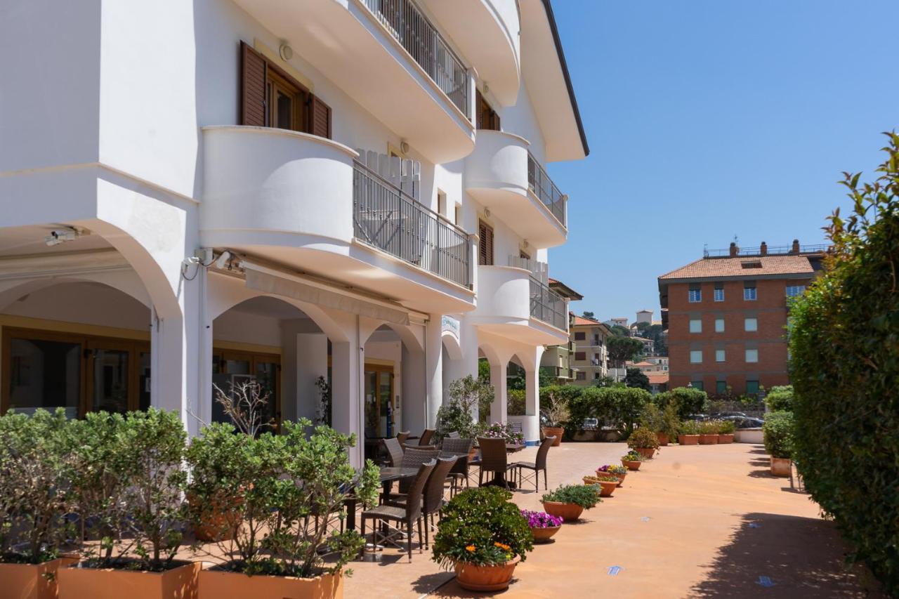 B&B Sperlonga Ngoại thất bức ảnh